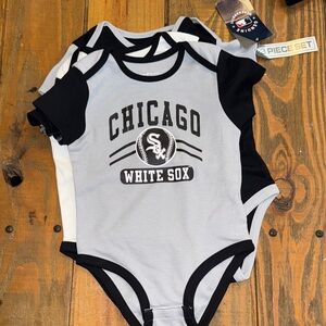 MLB Chicago White Sox Kids Bodysuit - Black and White